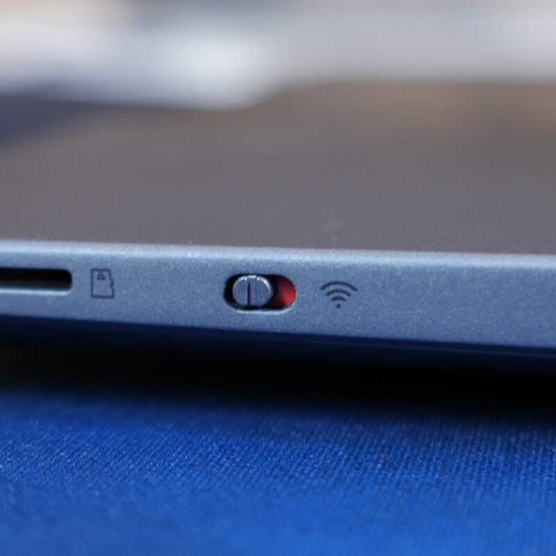StarFighter wireless kill switch on the chassis